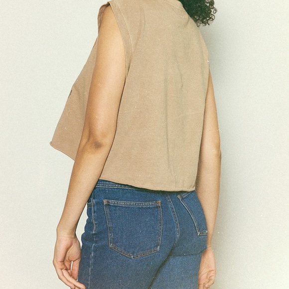 DEF LEPPARD PYROMANIA 1983 OVERSIZED DISTRESSED RETRO RAW CROPPED MUSCLE TANK - Picture 2 of 2